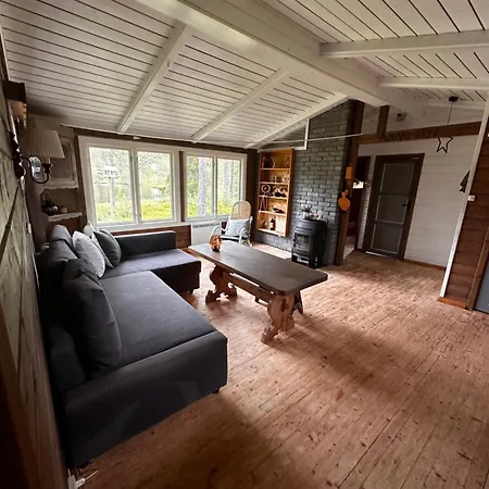 Hytta På øyfjell Med Badestamp Semesterbostad *