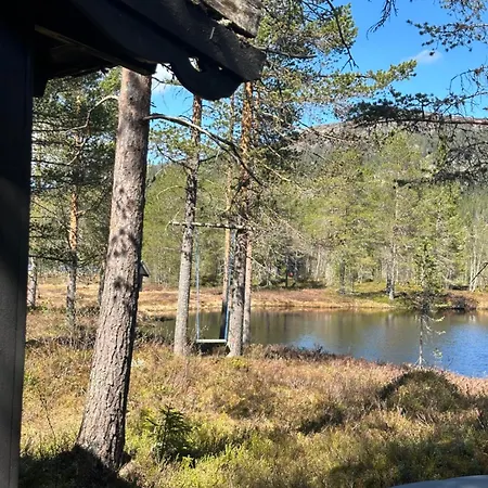 Hytta Pa Med Badestamp