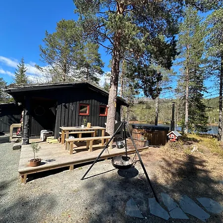 Hytta Pa Med Badestamp Oyfjell